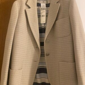 CHANEL Beige Textured Blazer